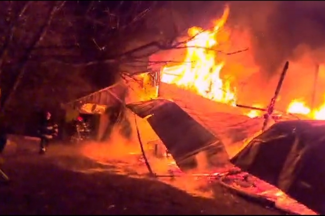 Incendiu în comuna Izvoarele