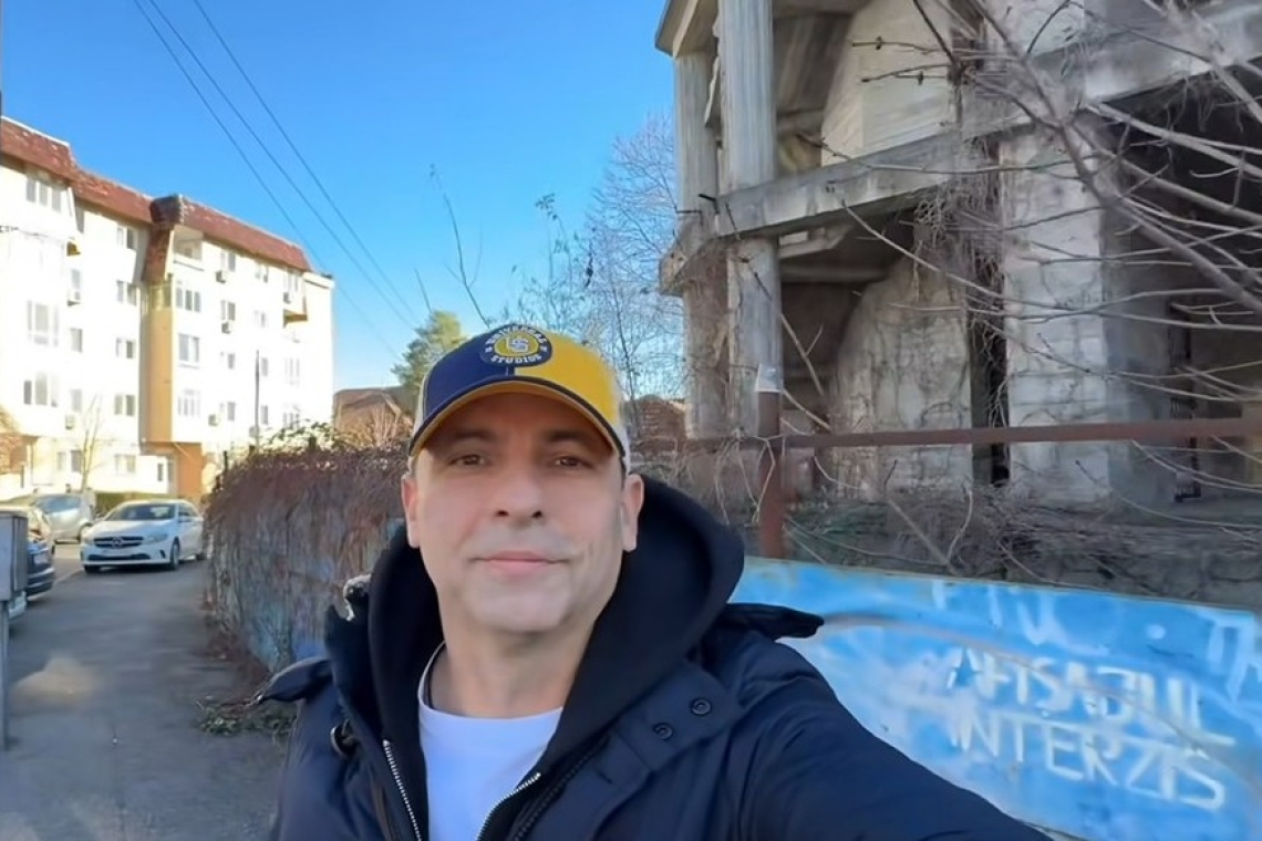Cum a luat țeapă Dan Negru cu un ”obiectiv turistic” neobișnuit din Prahova: ”turnul din Pisa” de Câmpina