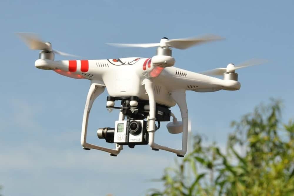 Primăria Filipeștii de Pădure: ”Nu aruncați cu obiecte în dronă!”