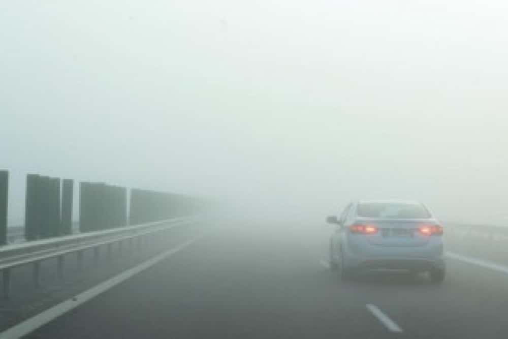 Ceața din sudul Prahovei afectează circulația pe autostrada București-Ploiești și pe drumurile locale