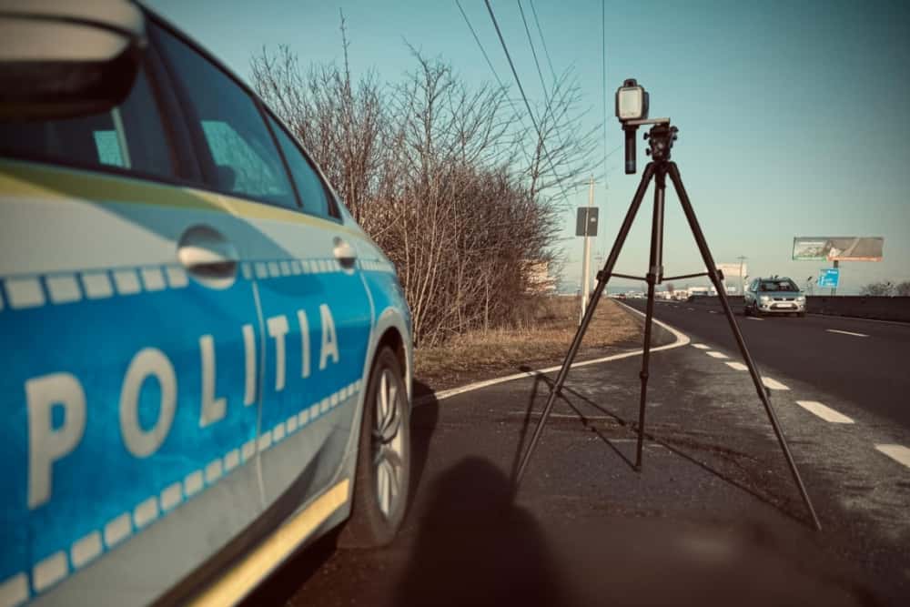 Radare pe trepied, pe drumurile din Prahova, pentru descurajarea vitezomanilor