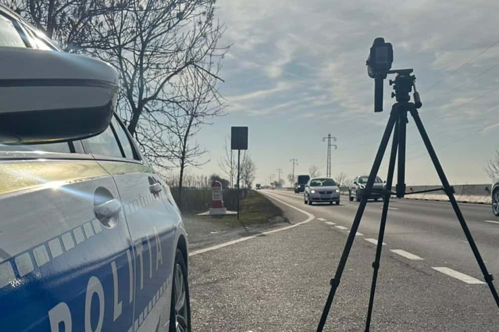 E-sigur ”cu ochii” pe șoferii vitezomani din traficul prahovean. Cu proces-verbal direct acasă!