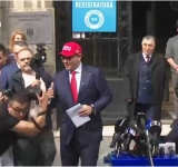 Victor Ponta și-a depus dosarul de candidatură la Prezidențiale