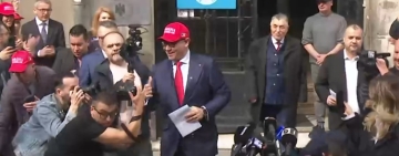 Victor Ponta și-a depus dosarul de candidatură la Prezidențiale