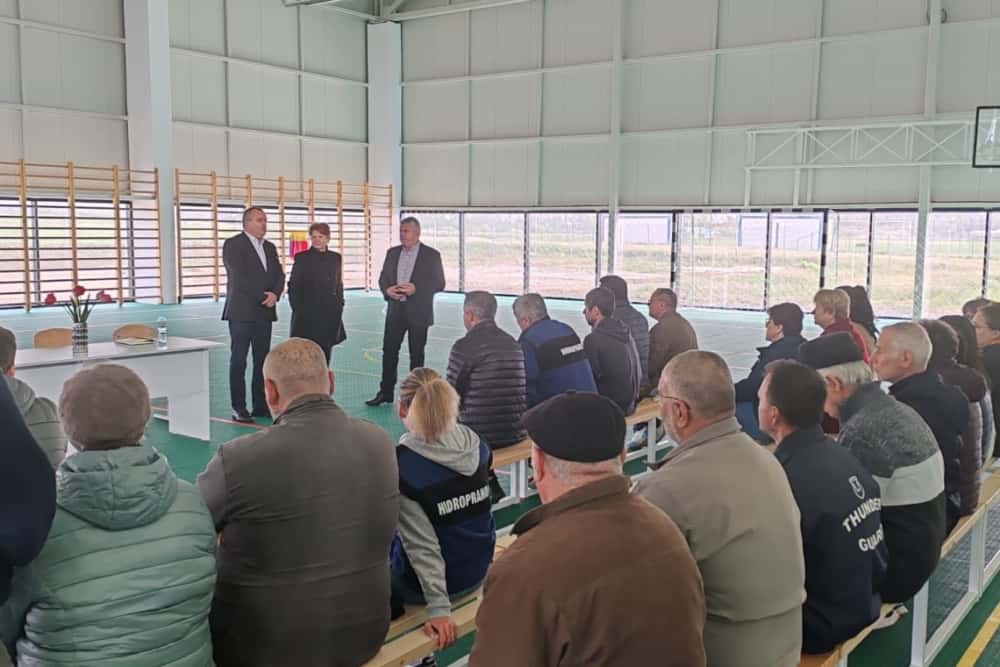 Legumicultorii din sudul Prahovei, informați despre modificările din Programul legume în spații protejate