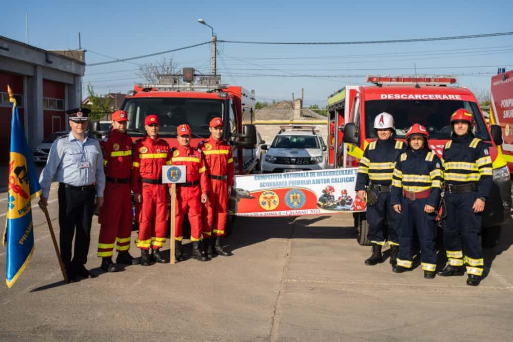 Pompierii prahoveni participă la concursul național de descarcerare și prim-ajutor
