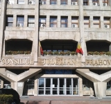 Consiliul Județean alocă 4,5 milioane de lei, finanțări nerambursabile, pentru activități nonprofit de interes județean