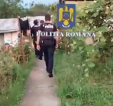 Bătăuși din Boldești Scăeni și din trei comune din Prahova, ”vizitați” de polițiști, miercuri dimineață