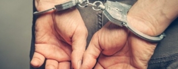 Un ploieștean de 36 de ani a fost reținut, după ce a agresat-o pe fosta soție. Incidentul s-a petrecut la locul de muncă al femeii!