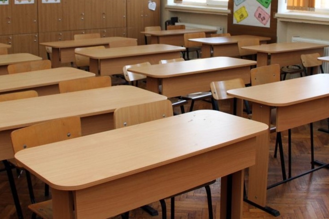Peste 159.000 de absolvenți de clasa a VIII-a intră mâine în febra Evaluării Naționale!