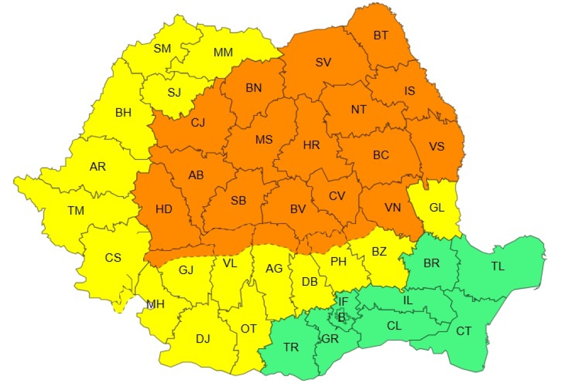 După caniculă - vijelii! Prahova, sub Cod Galben și Cod Portocaliu de instabilitate atmosferică