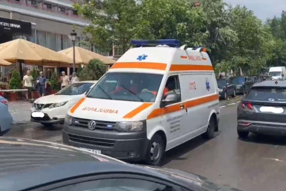 Mai multe persoane au fost rănite în timpul vijeliei din Sinaia și au ajuns la spitalul din localitate