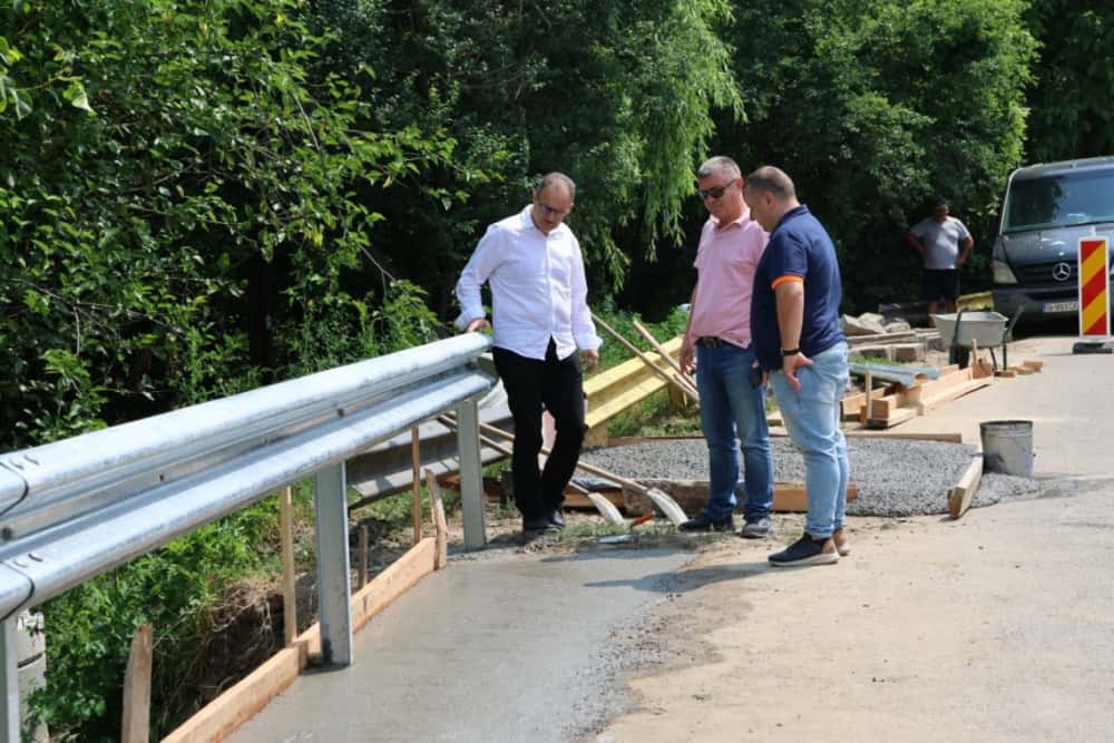 Intervenție promptă la Ceptura: podul de pe DJ 102N, aproape complet refăcut în mai puțin de o săptămână