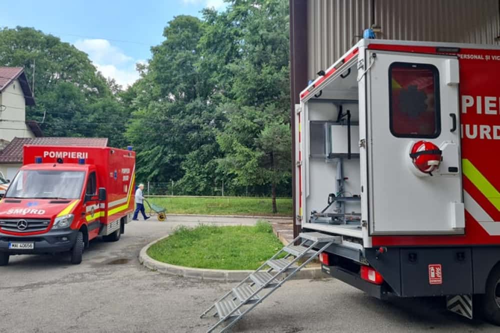 14 cetățeni străini au ajuns la Spitalul Sinaia după ce au fost răniți în timpul celei mai puternice furtuni din ultimul secol!