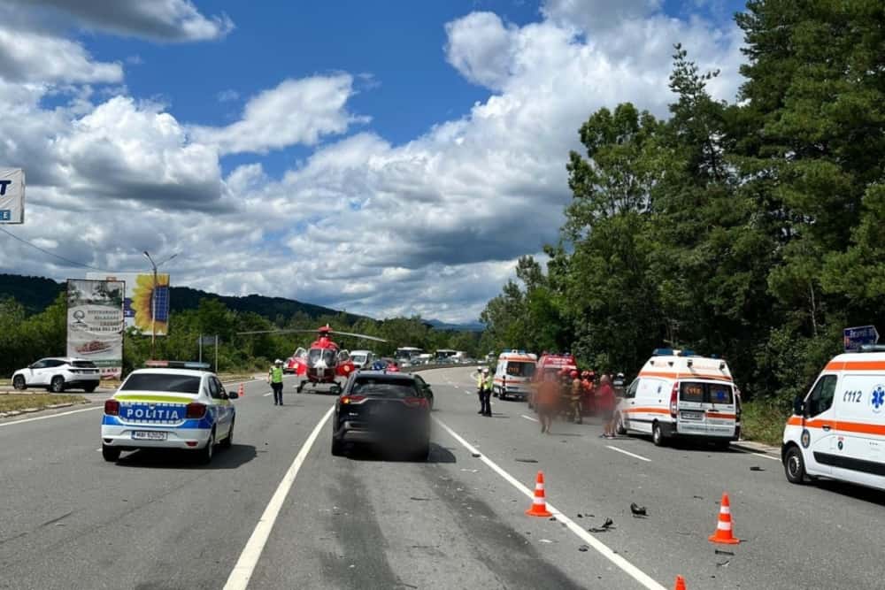 Update/ Trafic restricționat pe DN1, în zona Cornu, din cauza unui accident