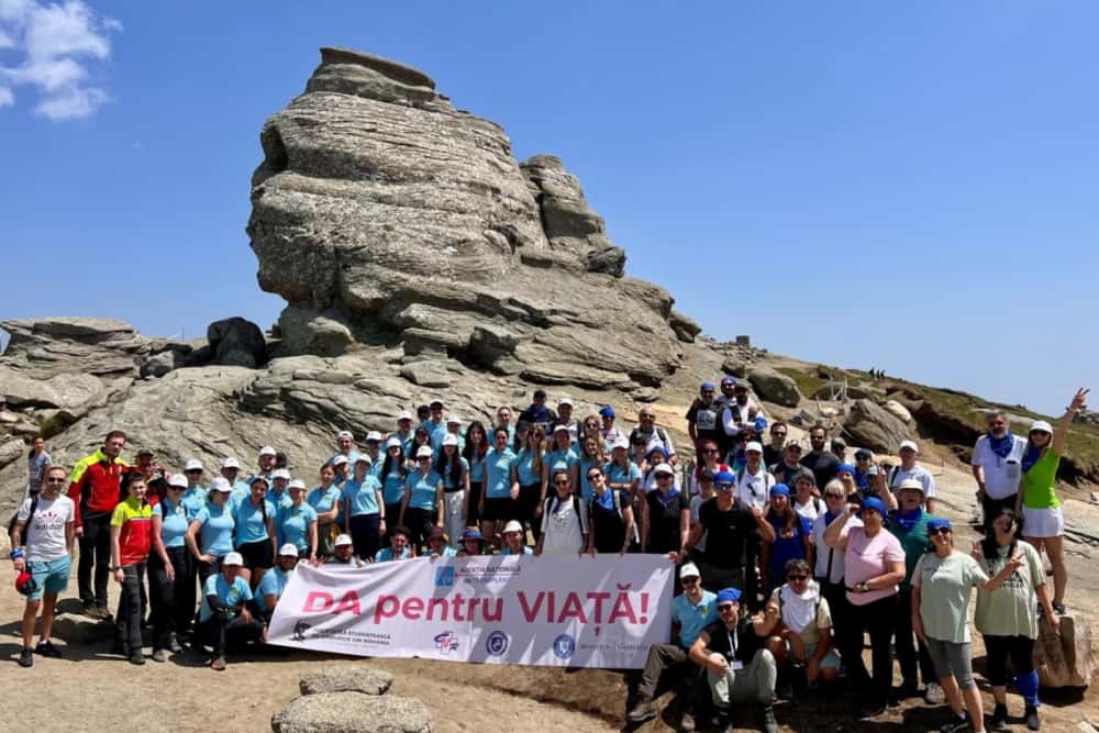 Da pentru Viață! Acțiune simbolică în Munții Bucegi, pentru donatorii de organe și familiile lor