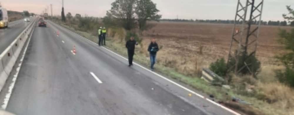Pieton accidentat mortal de un autovehicul, pe DN1. Imagini de coșmar la fața locului
