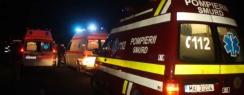 Trei tinere au ajuns la spital, sâmbătă seară, după un accident produs în Vălenii de Munte