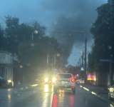 Locuință cuprinsă de flăcări, joi seară, pe strada Mihai Bravu din Ploiești