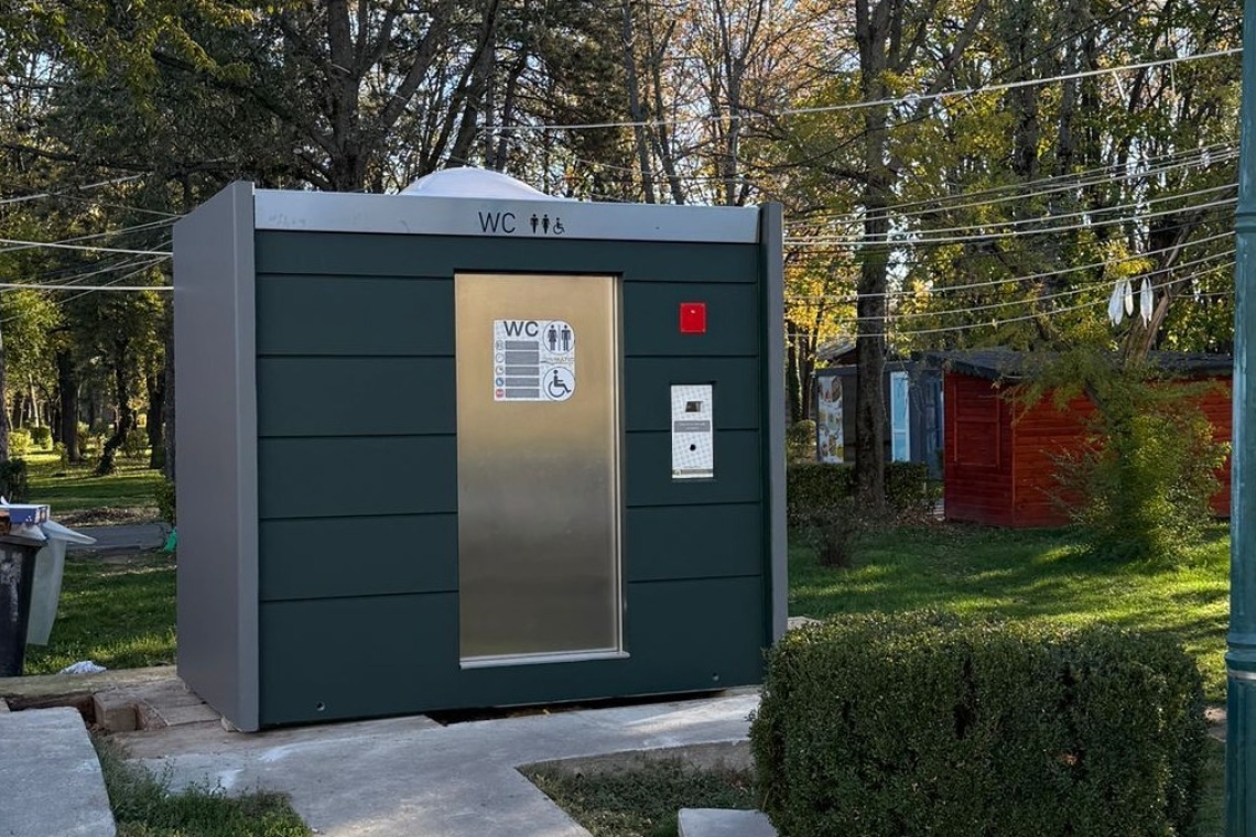 Bravo, Polițeanu! WC-urile pe primul loc! Cu transparența reală cum rămâne?