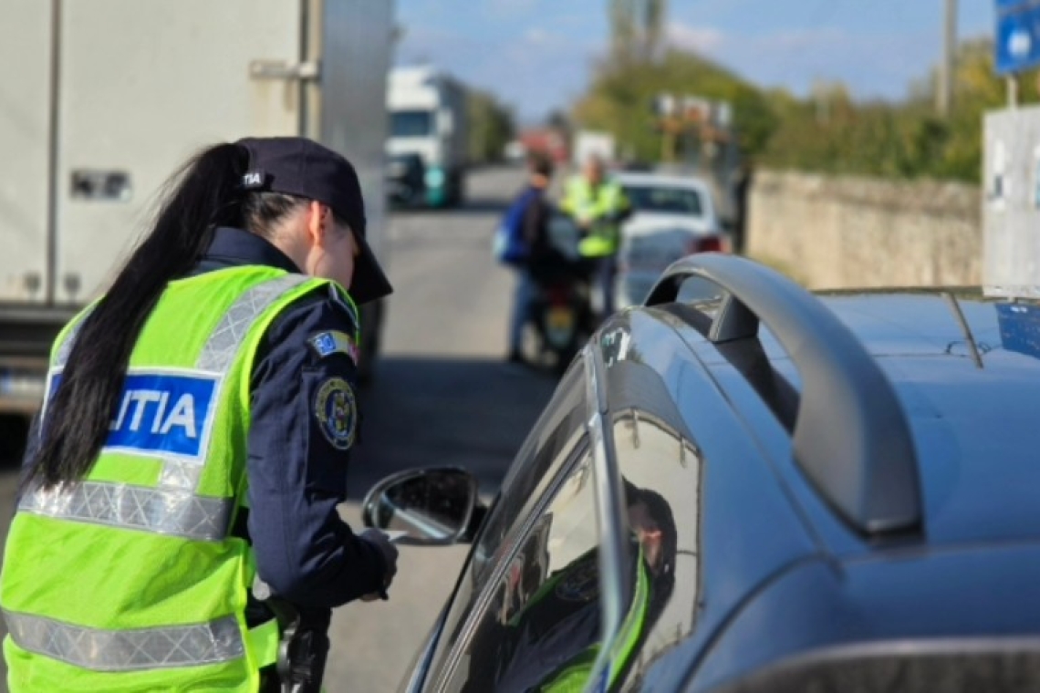 Acțiune amplă a polițiștilor prahoveni pentru verificarea transportului rutier de persoane la Câmpina