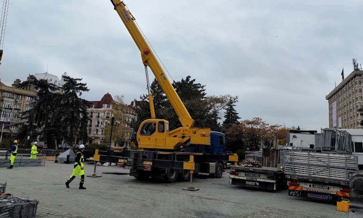 Târgul de Crăciun pornește cu stângul la Ploiești. Domeniul public, ocupat ilegal