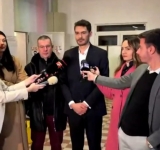 Unul dintre candidații la funcția de primar al Capitalei nu a venit la ora anunțată pentru a-și exprima votul: ”Ne-am trezit mai greu...”