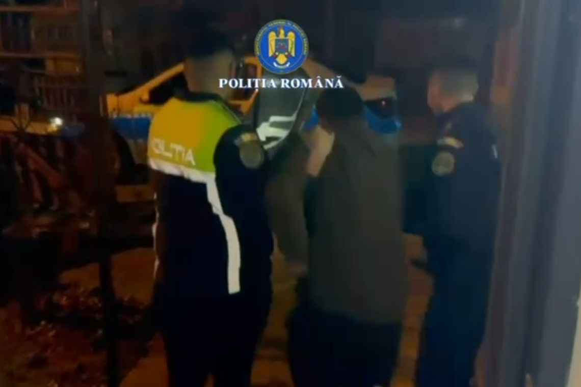 Tânăr de 22 de ani, din comuna Aluniș, reținut după ce a furat o mașină, a condus beat și fără permis