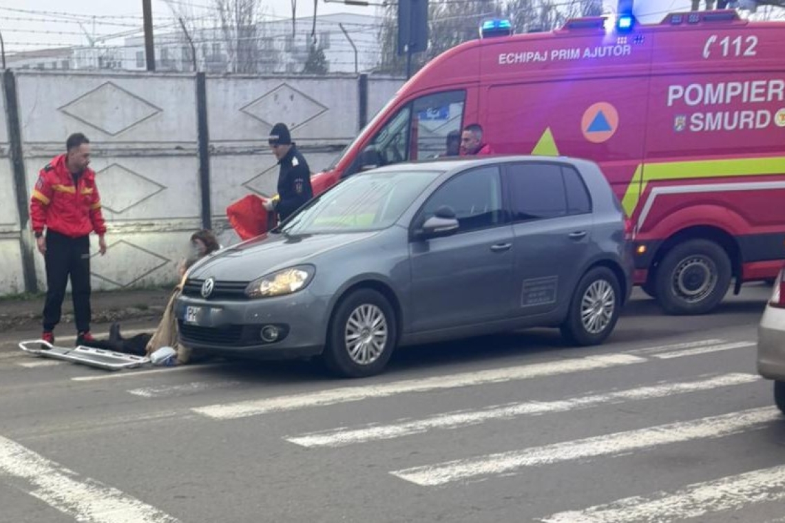 Accident pe strada Găgeni din Ploiești: o femeie a fost lovită pe trecerea de pietoni