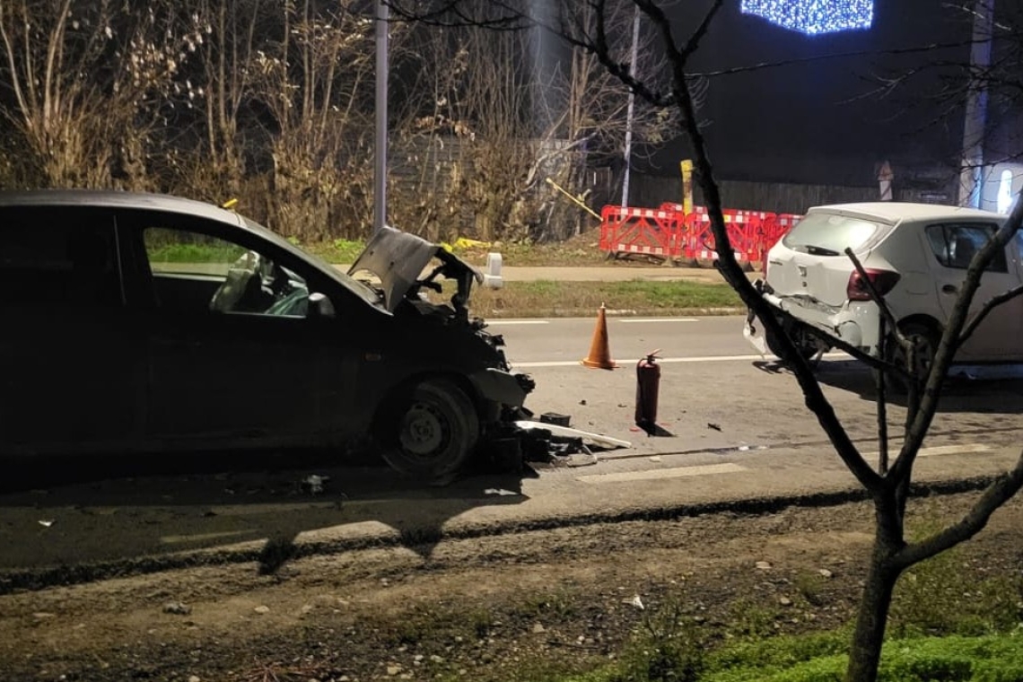 Accident în lanț pe DN 1A, la Lipănești. O femeie a ajuns la spital