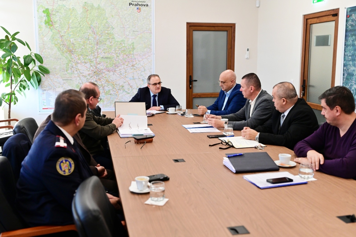 Risc major pe DN1, în zona Cornu–Câmpina. Președintele CJ Prahova cere intervenție de urgență după surparea carosabilului