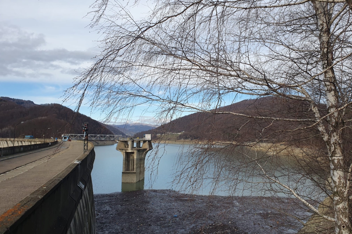 Noi lucrări tehnice la Barajul Paltinu, desfășurate în siguranță. O nouă etapă a fost finalizată