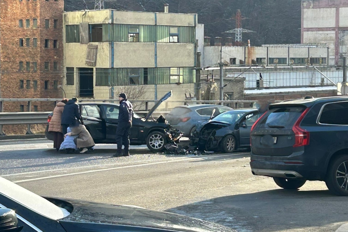 Accident cu cinci persoane rănite pe DN1, în Sinaia. Printre victime sunt și minori