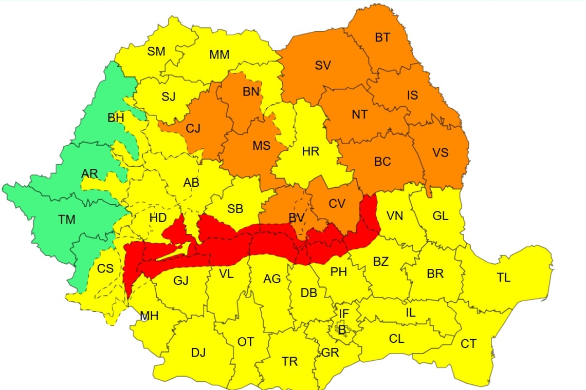 COD ROȘU de vânt puternic în nordul Prahovei. Rafale de peste 120 de km/h