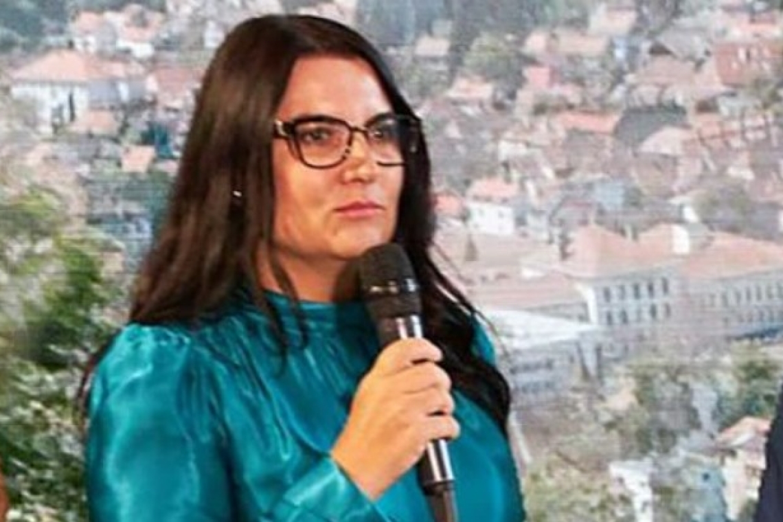 Adriana Miron, ex-administrator public al Brașovului, condamnată pentru fals intelectual în 2015, a fost numită șef de cabinet al ministrului userist al Economiei