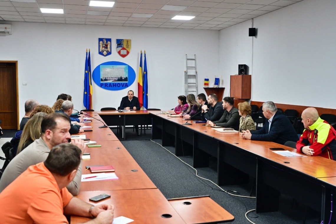 Eficientizarea cheltuielilor publice, pusă din nou în discuție la Consiliul Județean. Ce le cere conducerea CJ instituțiilor din subordine