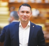 Reacții politice după intrarea României în recesiune tehnică. Bogdan Toader (PSD Prahova): „În această direcție, nu mai putem continua! Începem evaluarea politică a prim-ministrului României”