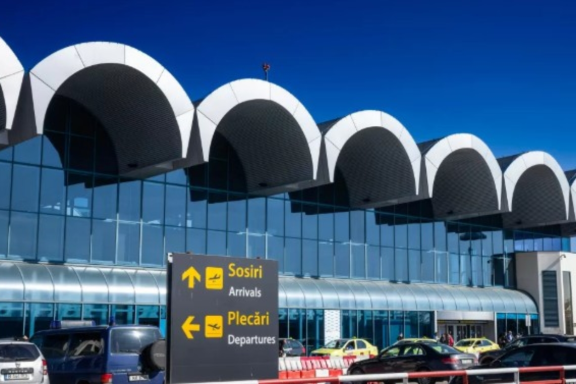 Polițist de la Transporturi Aeriene - aeroportul Henri Coandă, prins în flagrant în timp ce lua mită