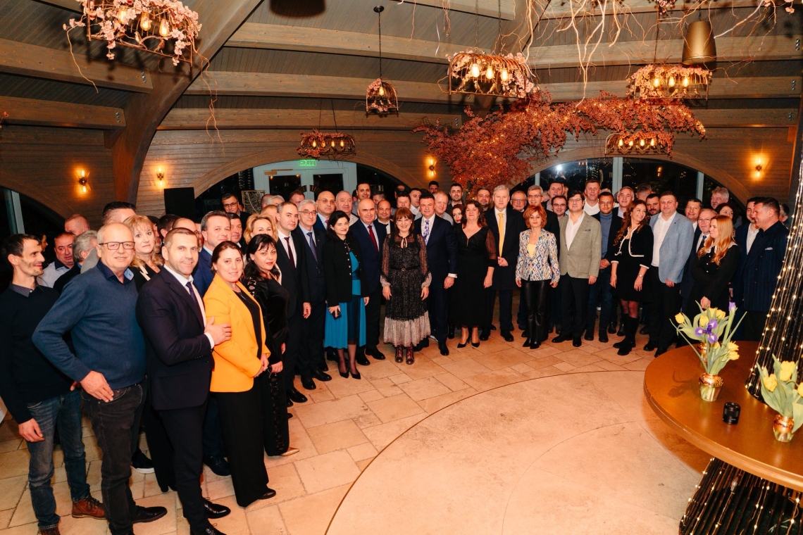 Ce mesaj a transmis liderul PNL Prahova, Mircea Roșca, după întâlnirea de la un restaurant de lux cu liberalii prahoveni și cu premierul Bolojan