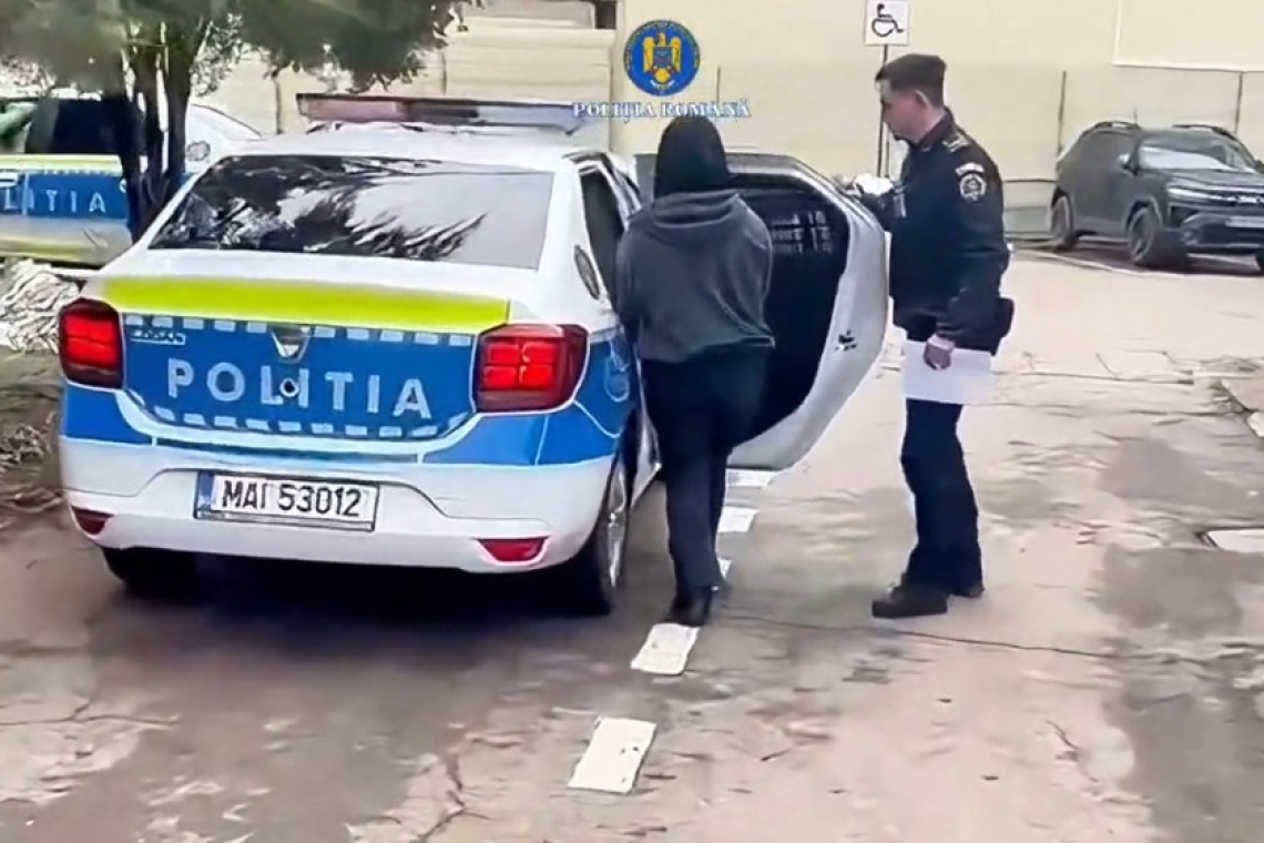 Adolescentă de 15 ani, reținută după ce a înjunghiat o altă fată, în centrul Ploieștiului