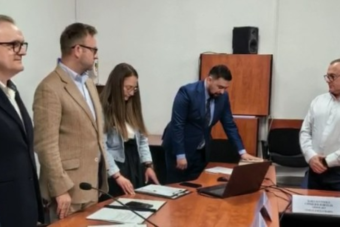 Liberalii prahoveni au un nou consilier județean, după demisia Mădălinei Lupea, declarată incompatibilă de ANI