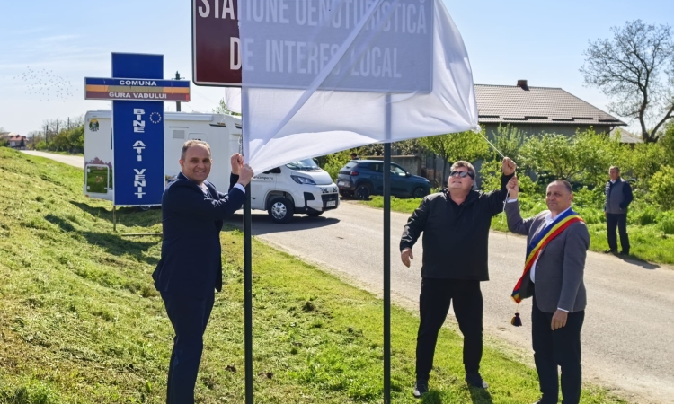 Comuna prahoveană Gura Vadului, prima stațiune oenoturistică din România. Proiect susținut de Consiliul Județean și ADI ”Ținutul Vinului”