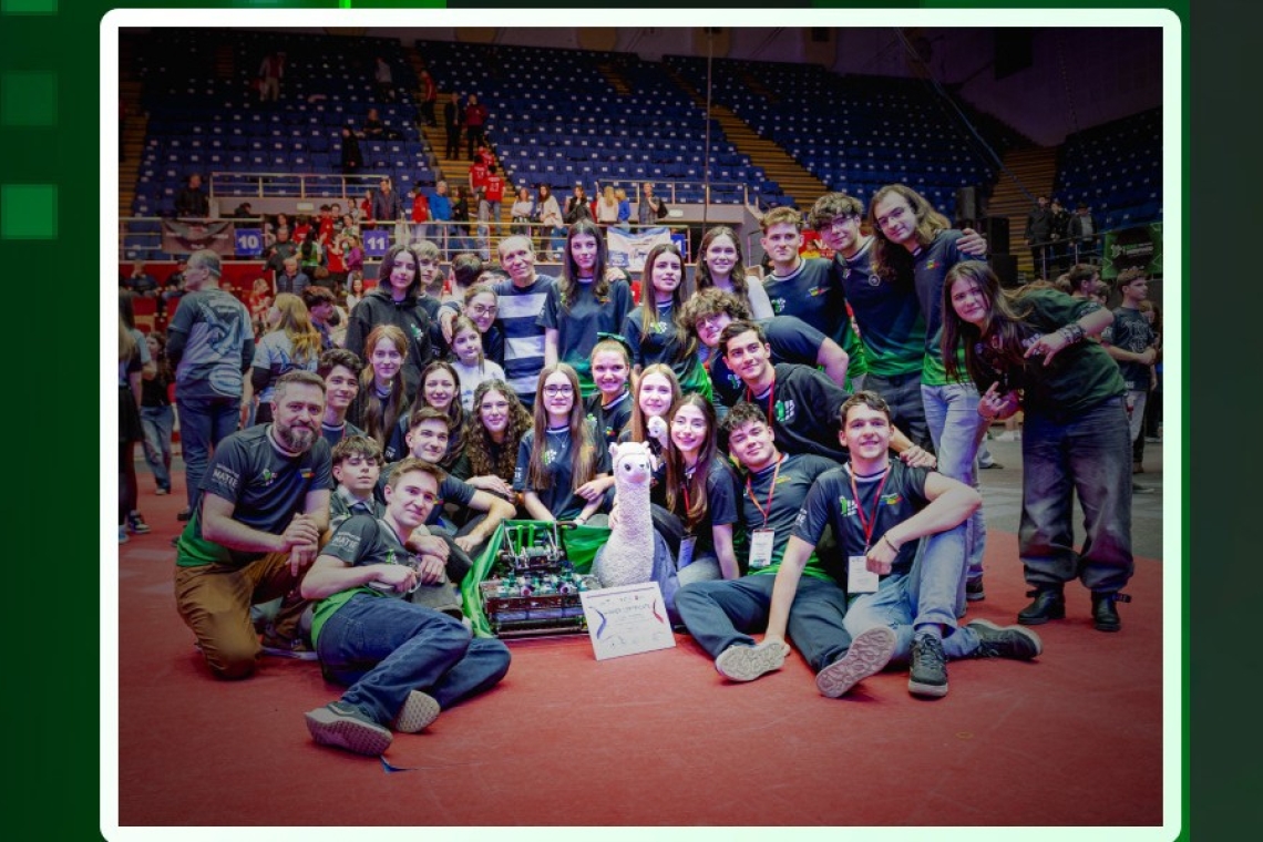 Echipa de robotică „UNDEFINED” a Colegiului Național ”Nicolae Grigorescu” din Câmpina - premiată de Consiliul Județean