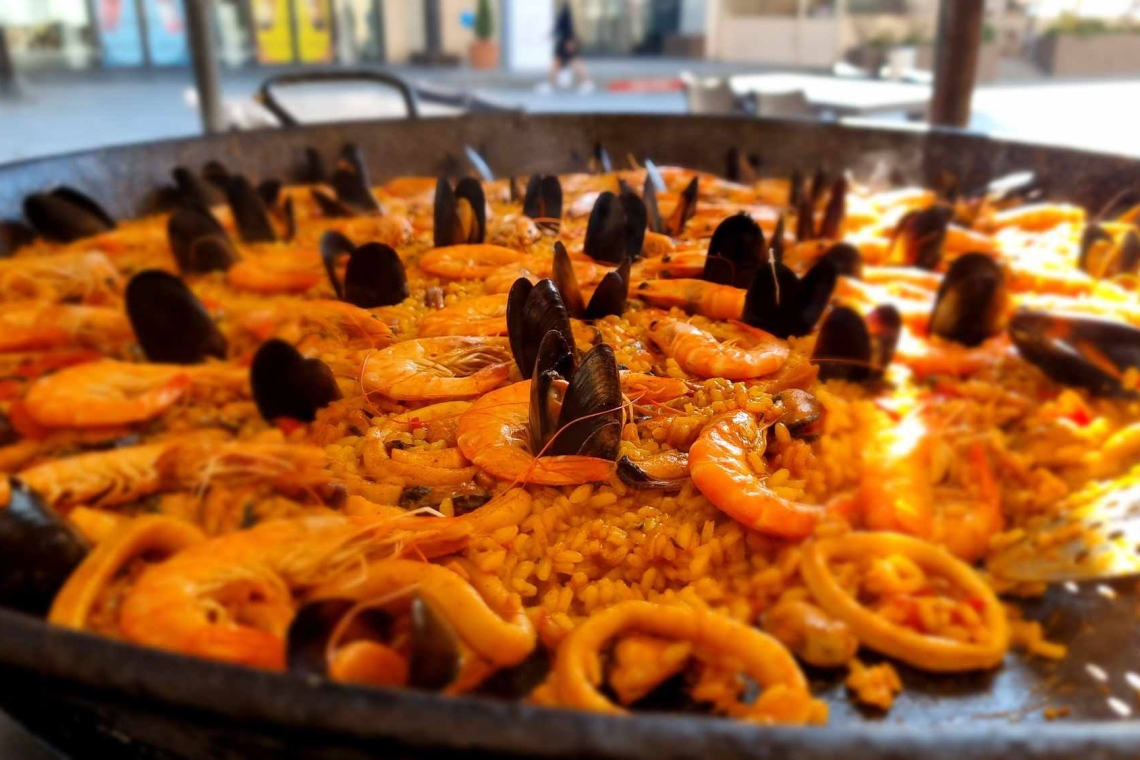 Îți plac fructele de mare? Festival mediteraneean, în weekend, la Ploiești