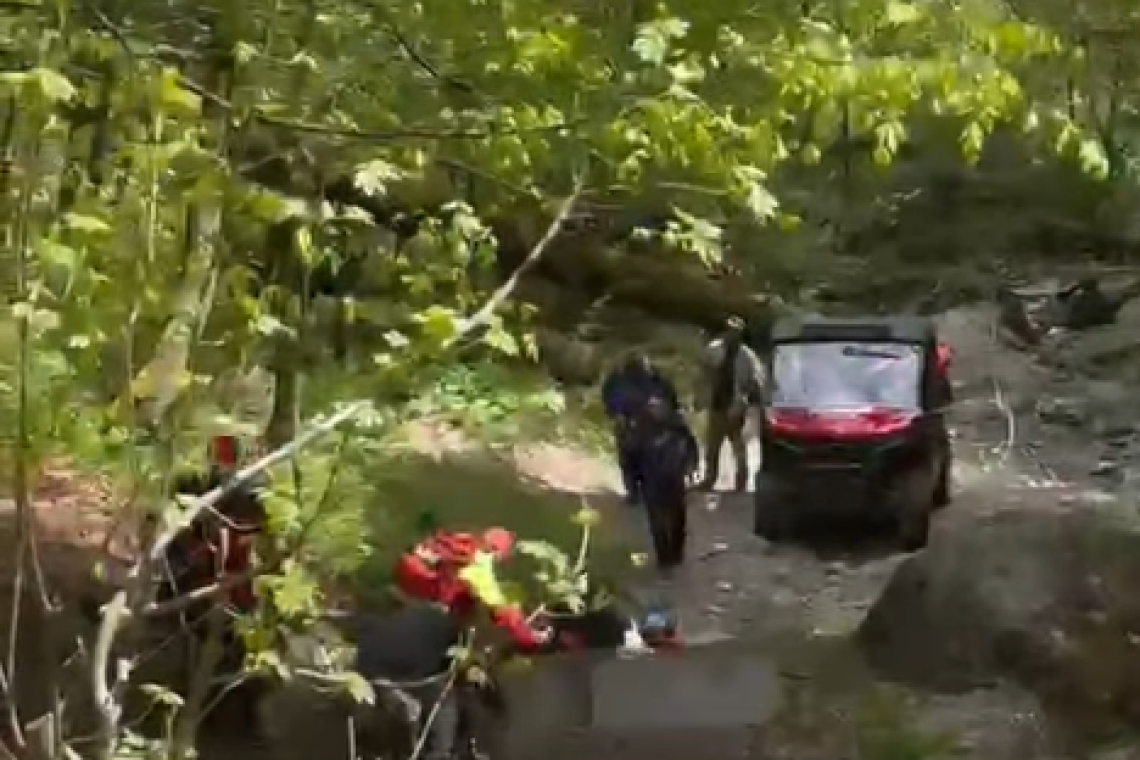 Doi turiști răniți în zona Cascadei Urlătoarea. Intervenție a Salvamont Bușteni