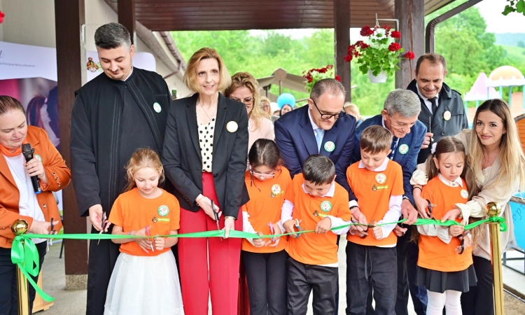 Un nou început pentru peste 200 de copii. Centrul de Zi CONCORDIA din Provița de Sus și-a deschis oficial porțile