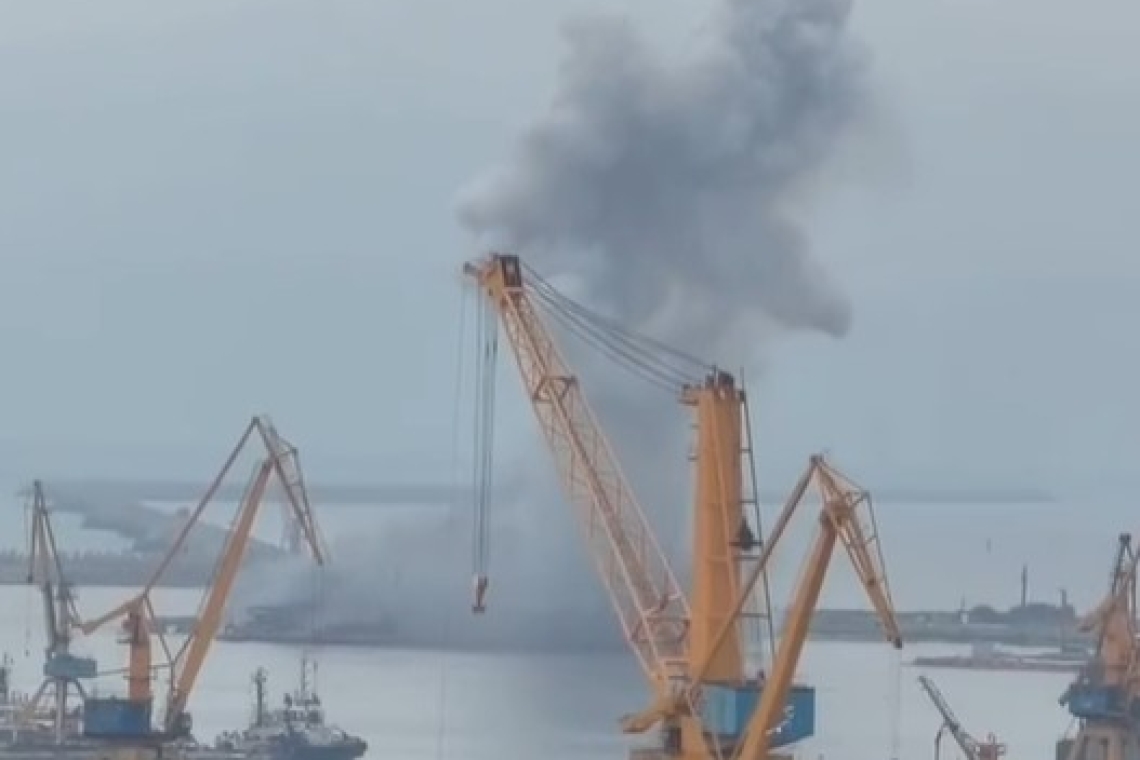 UPDATE | MApN: Drona maritimă care a explodat în Portul Constanța nu a produs victime