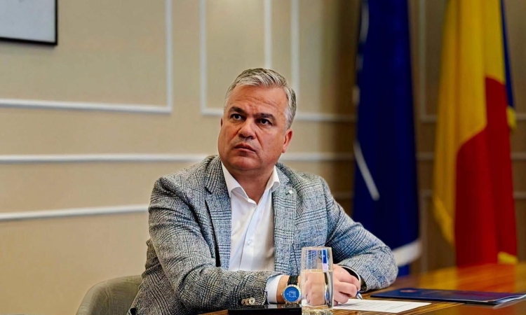 Cinci independenți în echipa guvernamentală propusă de Adrian Veștea