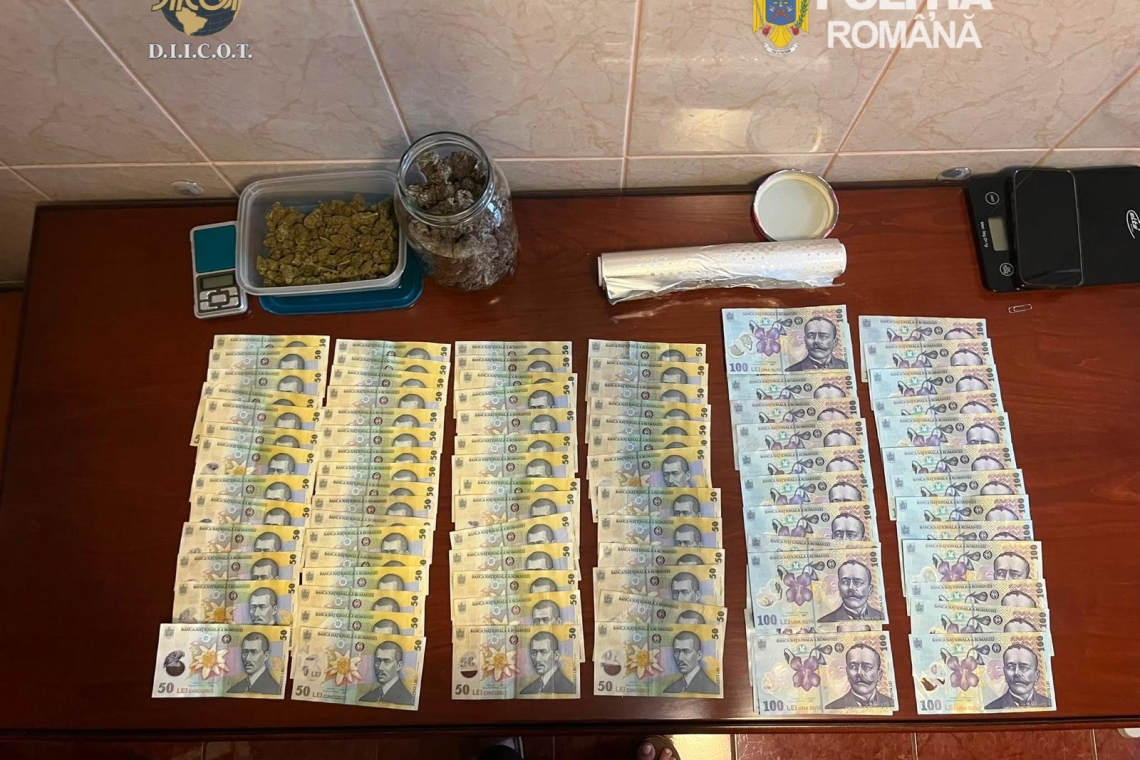 Descinderi antidrog în Prahova. Șapte tineri, reținuți de DIICOT după percheziții în Ploiești și Boldești-Scăeni
