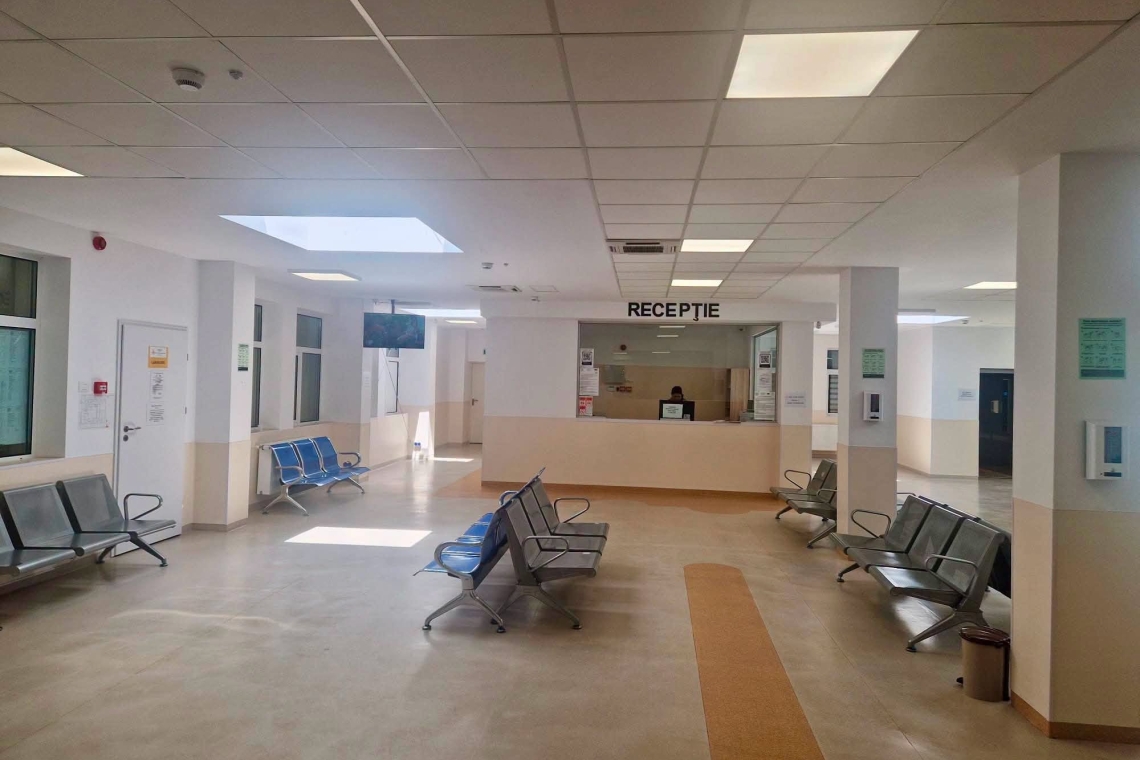 Spitalul Județean de Urgență Ploiești răspunde acuzațiilor privind lipsa locurilor de așteptare din Ambulatoriu